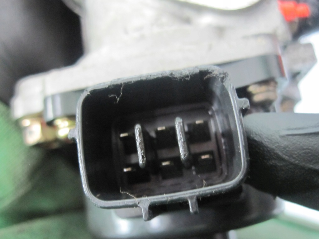 фото №7, Isuzu trooper 3.0 d 4jx1 160km 02r дроссельная заслонка