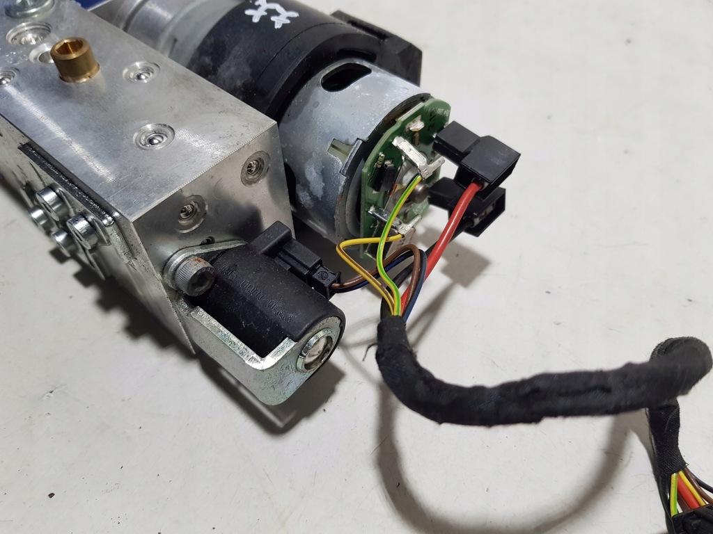 фото №8, Насос крыша mercedes slk r172 slc w172 1728000030