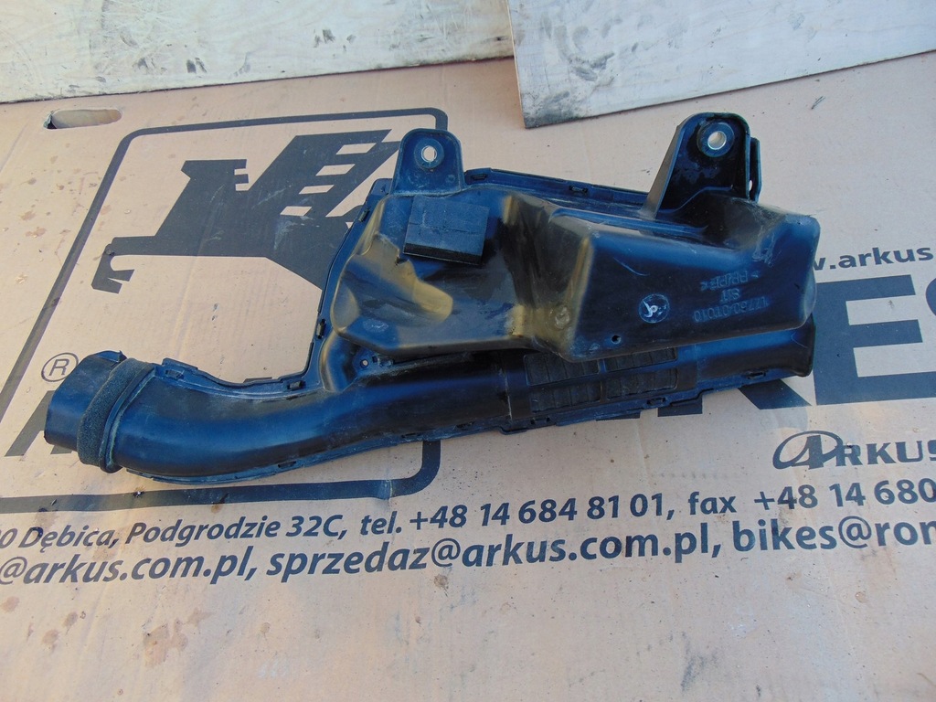 фото №8, Резонатор повітря toyota auris ii 17750-0t010