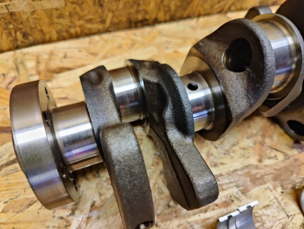 Wał колінчастий audi skoda vw 1.0tsi chz Зі Шроту