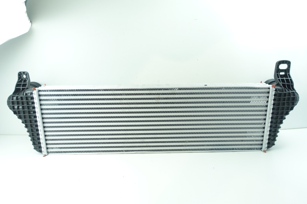 Интеркулер vw multivan v multivan vi transporter v transporter vi Оригинал