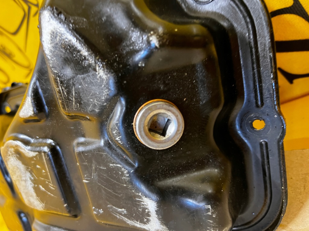 Поддон масляная стальной renault 1.3 tce Недорого