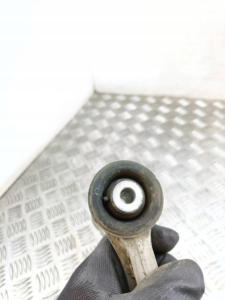 фото №7, Bmw 5 f10 f11 2012 нижній важіль передній