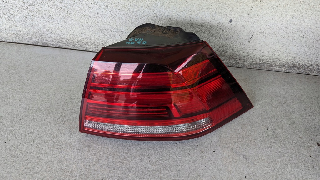фото №1, Лампа задняя задняя правая vw golf vii hb lift