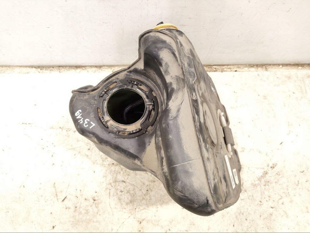 фото №6, Chevrolet corvette c7 2015 бак топлива 23170365