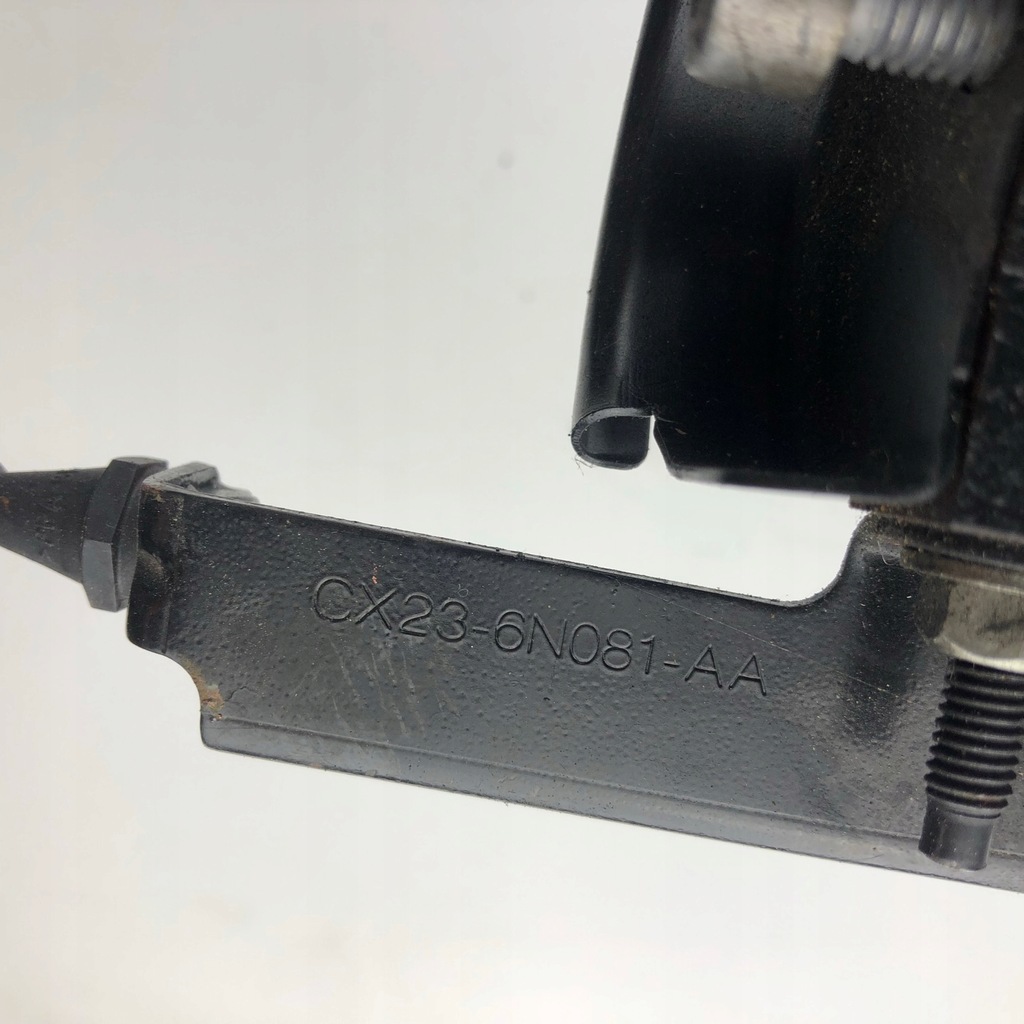 фото №6, Кронштейн фільтра 2.2 ford peugeot jaguar xf 817274