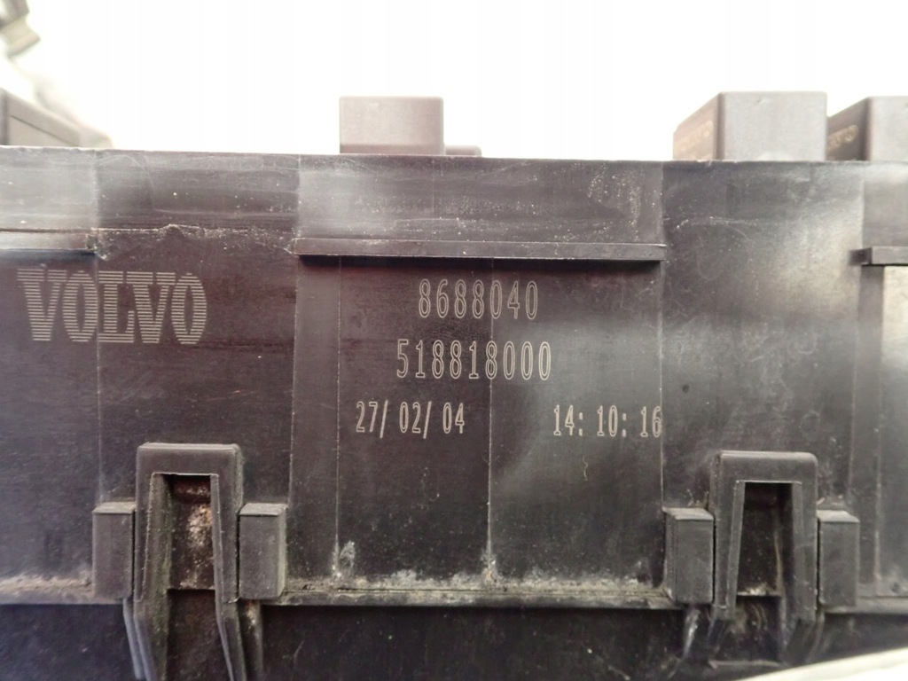 фото №11, Коробка предохранителей volvo s40 ii