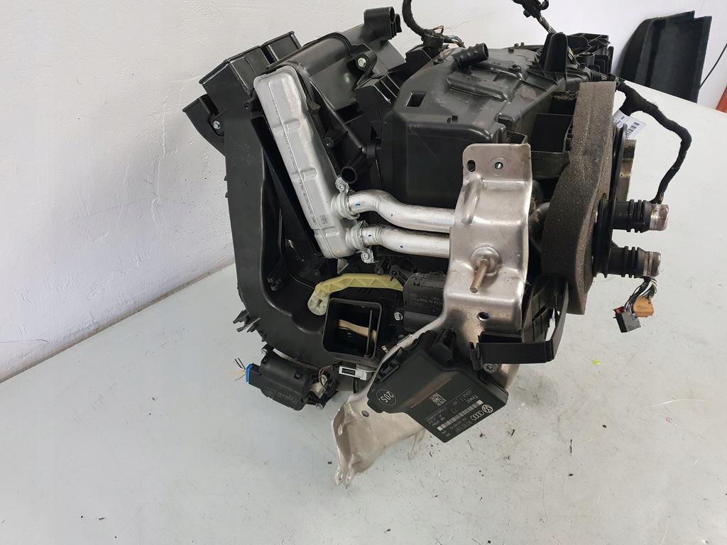 фото №8, Skoda octavia ii 07r отопитель europa