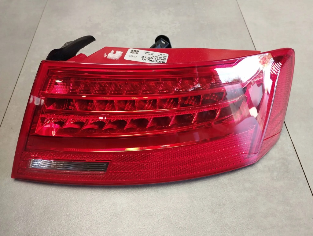 фото №1, Audi a5 sportback 8ta лампа правая задняя led 8t8945096f