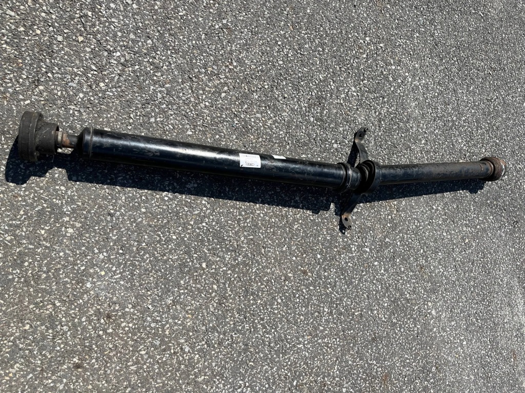 фото №1, Wał приводной audi a4 b8 a5 rs5 quattro оригинальный номер