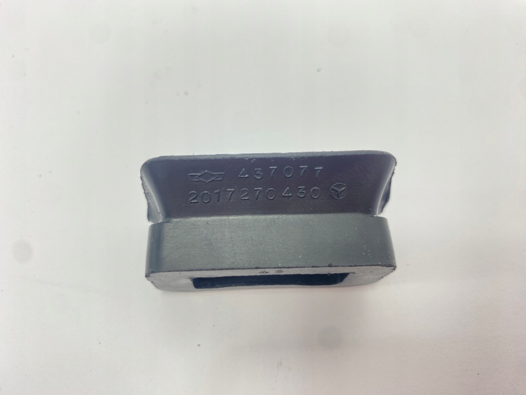 Резиновый элемент ограничителя дверь mercedes w124 w201 правый левый перед задний  2017270430 Киев