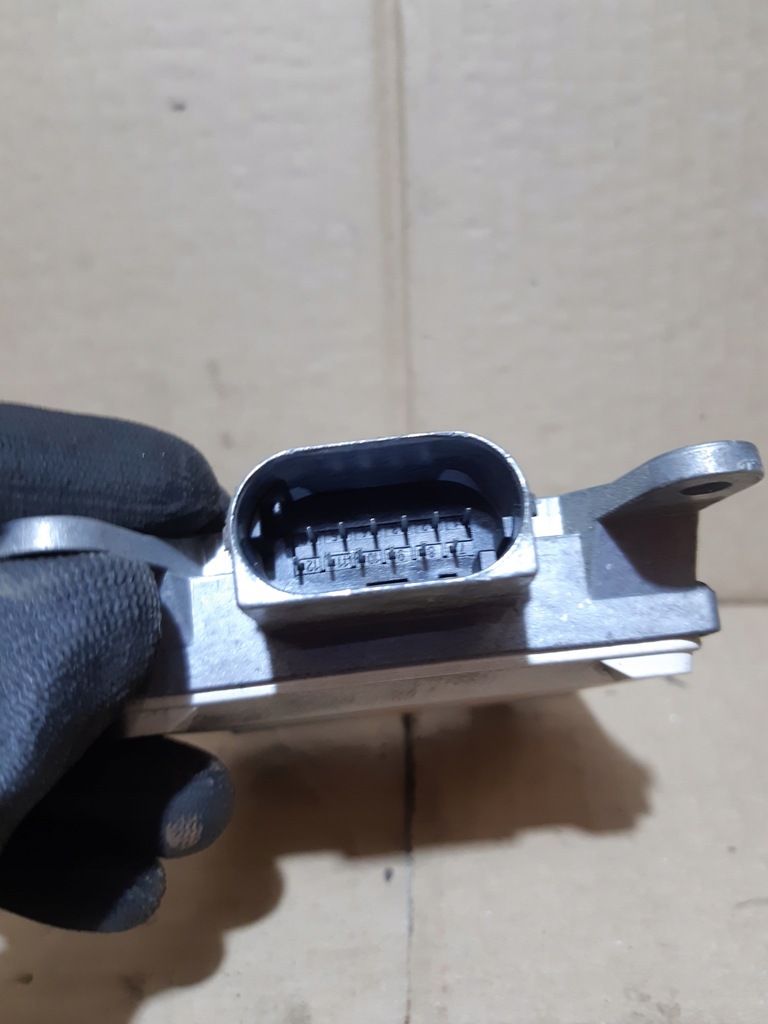 фото №3, Audi q5 8r радар датчик assystenta поперечина руху мертвого pola 8r0907568a