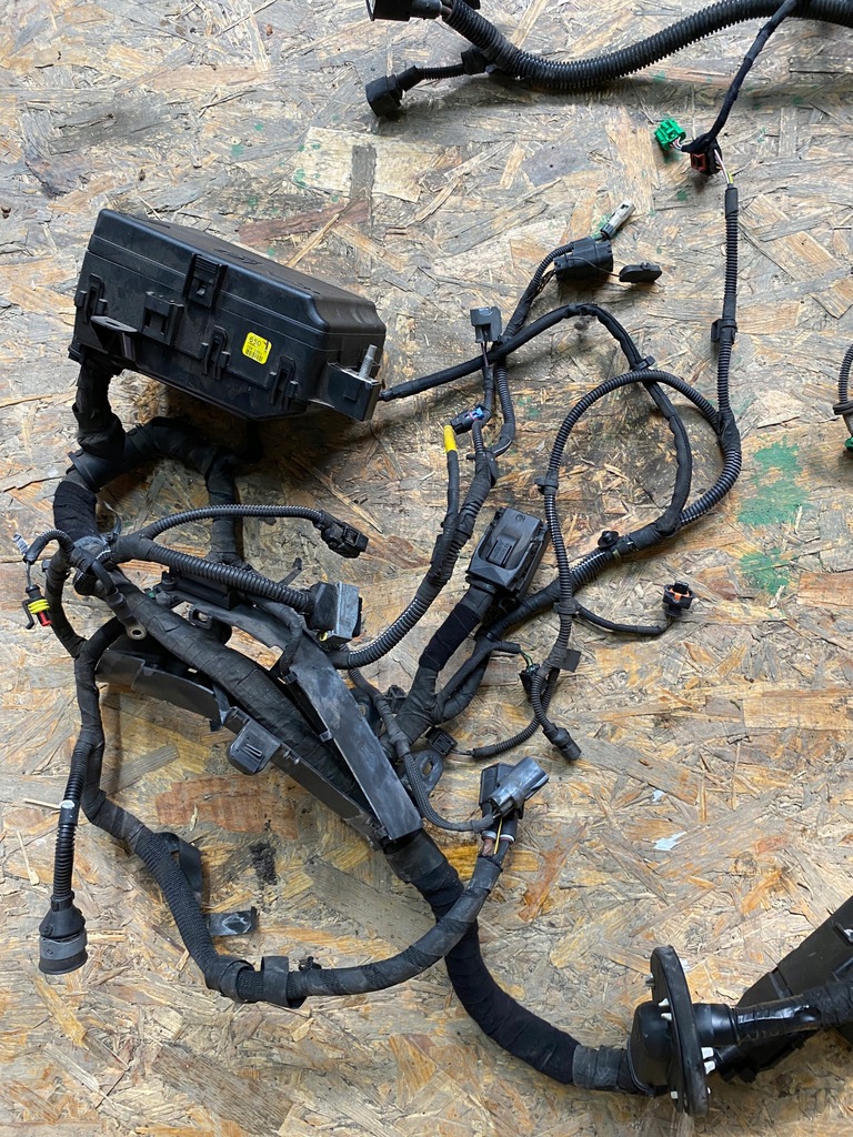 фото №5, Maserati ghibli 3.0 b v6 джгут електропроводка відсік двигуна