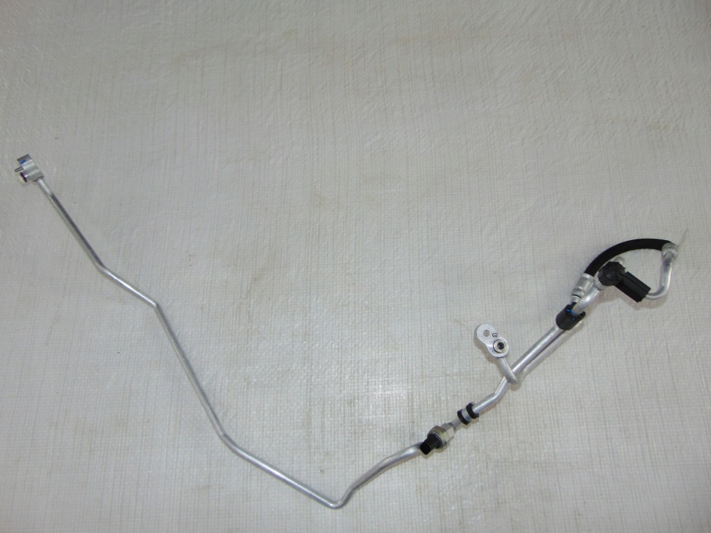 фото №1, Bmw 2 f44 труба шланг кондиционера 9209724 now org 22km