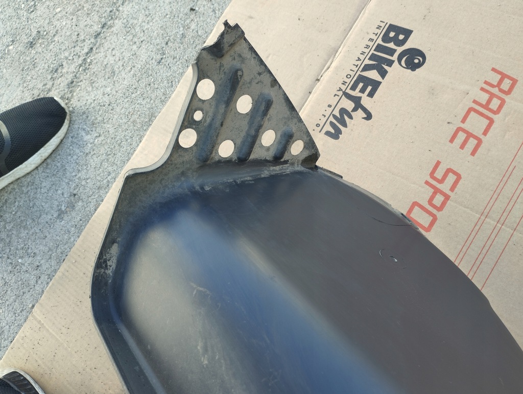 фото №4, Подкрылок левый задняя задние audi a1 ii 82a 82a810969b