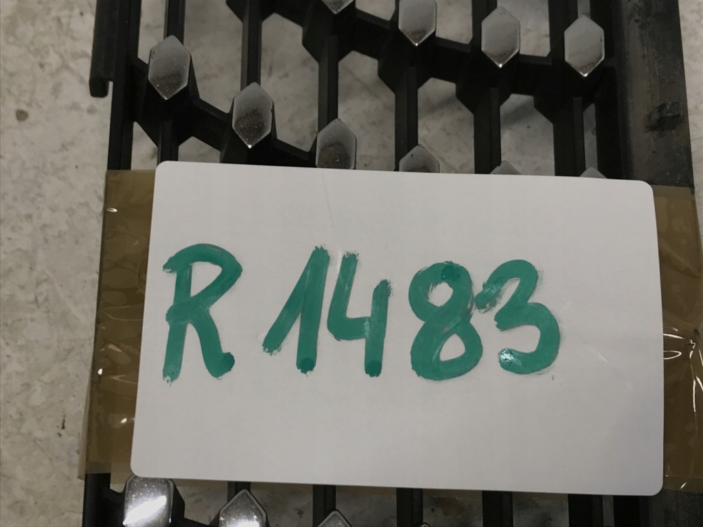 фото №10, Mercedes w176 amg diamond решётка решётка радиатора правая