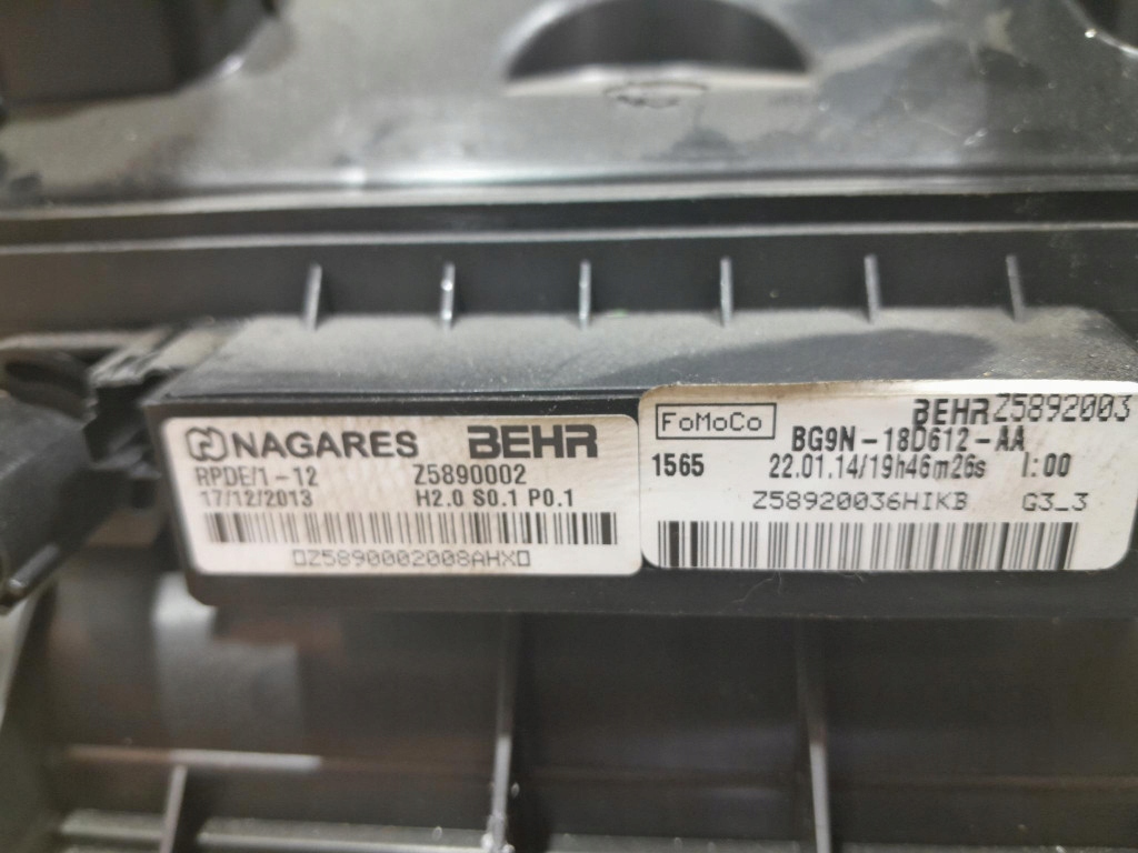 фото №9, Volvo xc60 i lift обігрівач повітродувка вентилятор каркас панелі eu p31390885