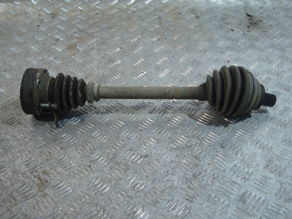 Купить Приводной вал левое  перед 1,9 tdi vw golf v 03- poznań