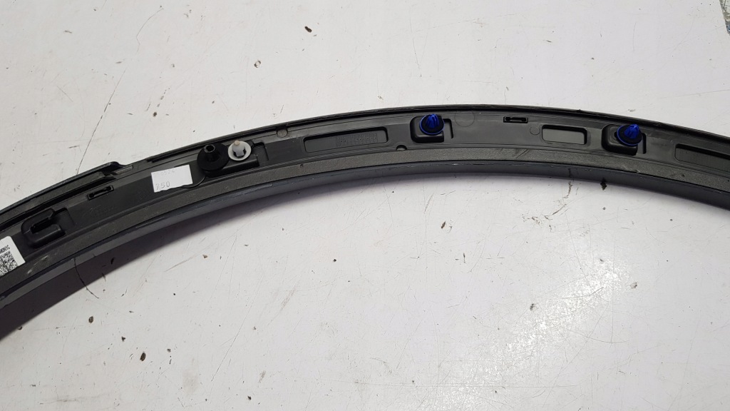 фото №13, Молдинг крыла правый задняя audi q4 e-tron