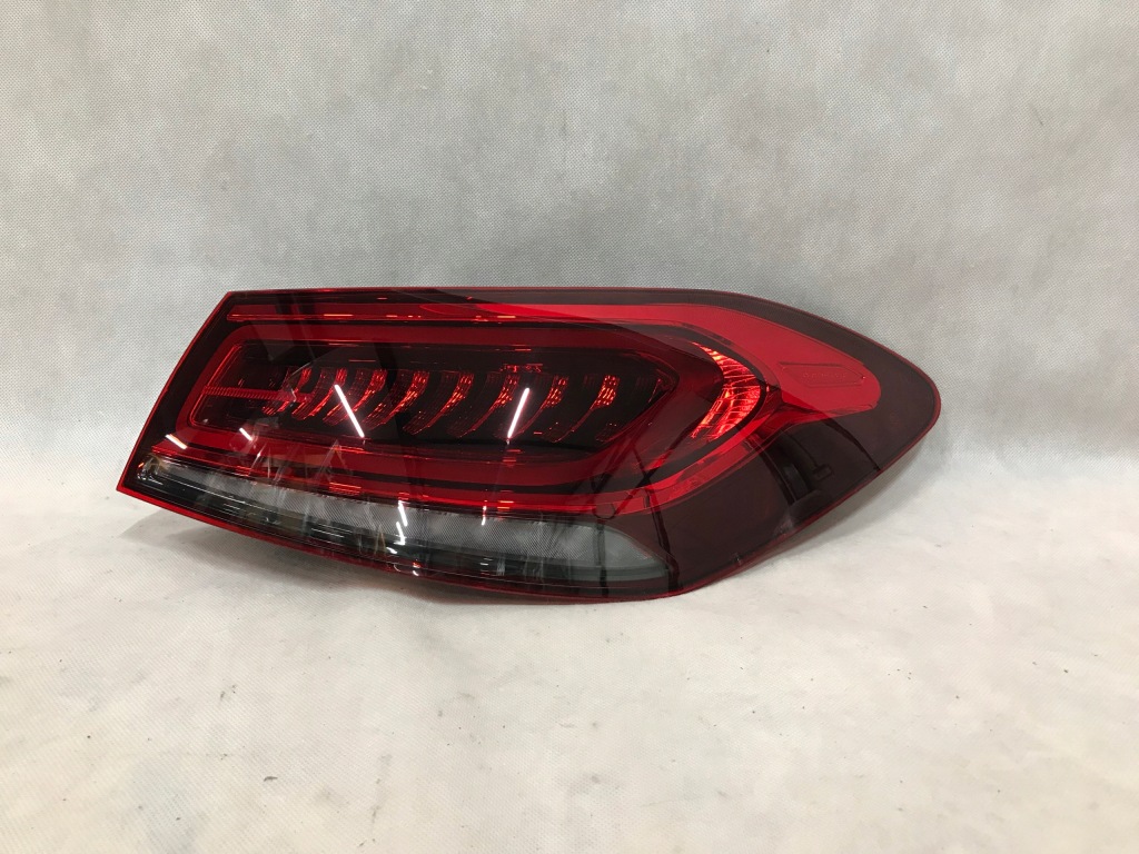 фото №1, Mercedes gle coupe w167 лампа задня права led europa