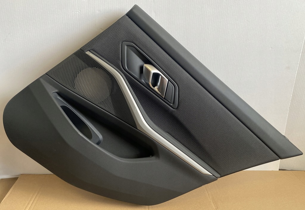 фото №1, Bmw 3 g20 обивка обшивка дверь правый задняя