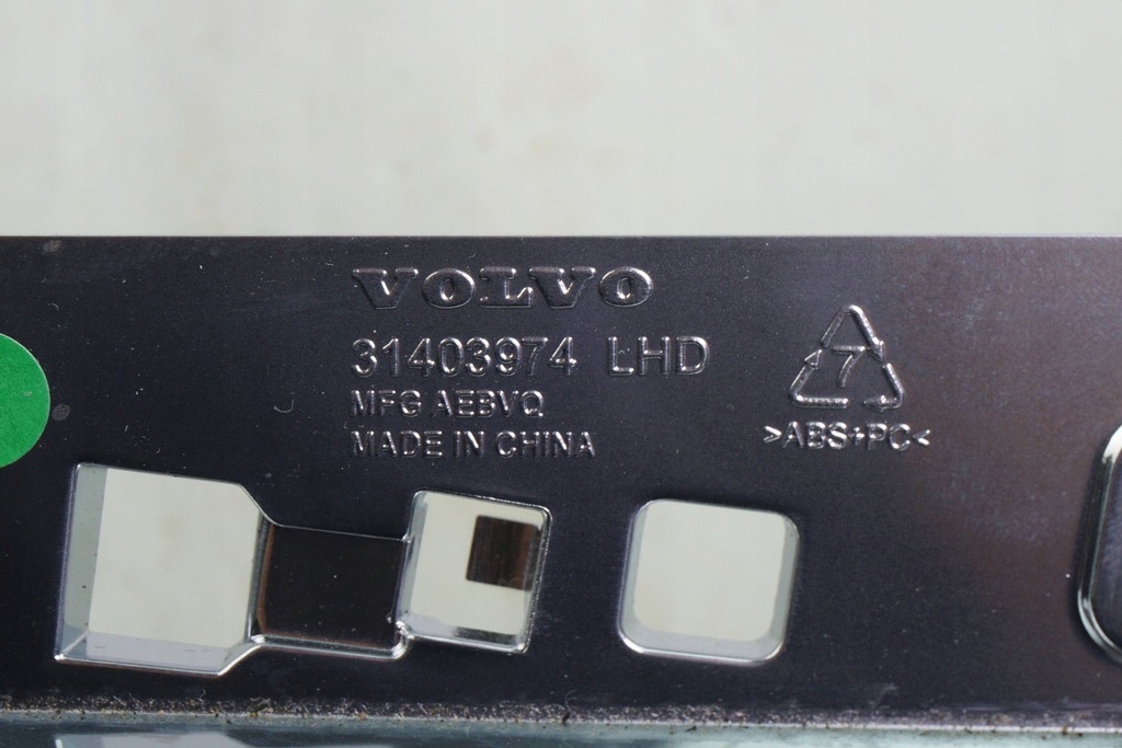 фото №11, Dekor каркас рамка панелі приладової панелі volvo s90 v90 31403974