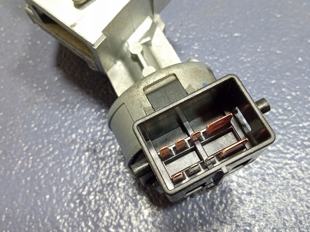 фото №10, Mazda 5 cr i 2.0 citd набір стартовий блок керування замок запалювання лічильник