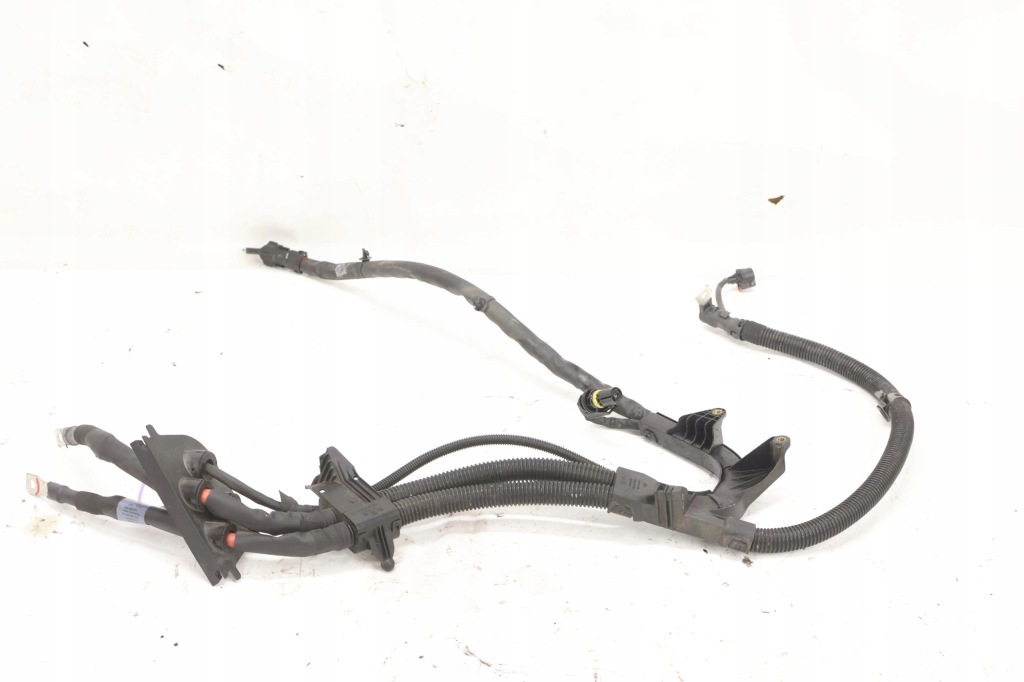 Купить Mercedes gls x167 шланг генератора a1675404223