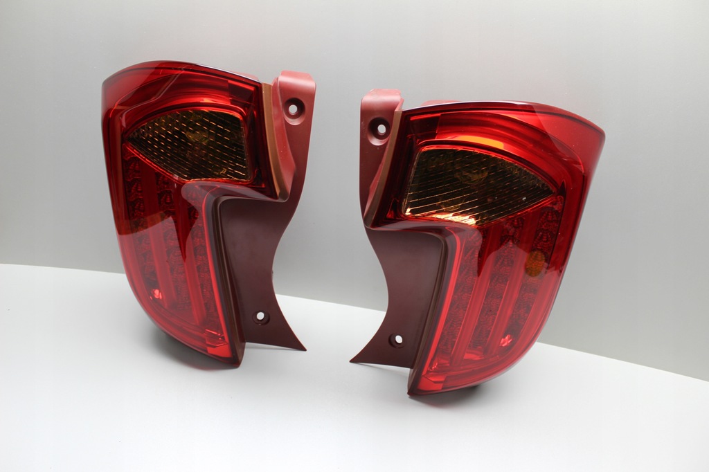 фото №7, Kia picanto ii 2 - лампа задняя правая + левая led 2011+