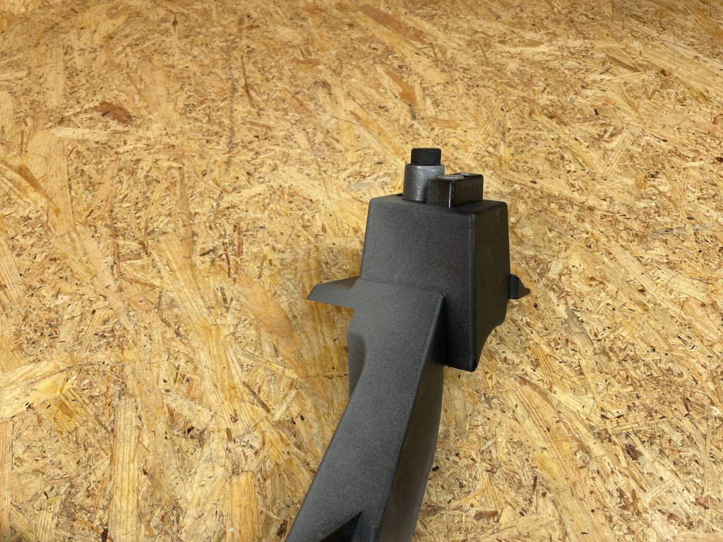 Кронштейн кронштейн панель фари лампи перед лівий volvo xc40 32318691 2017- Київ