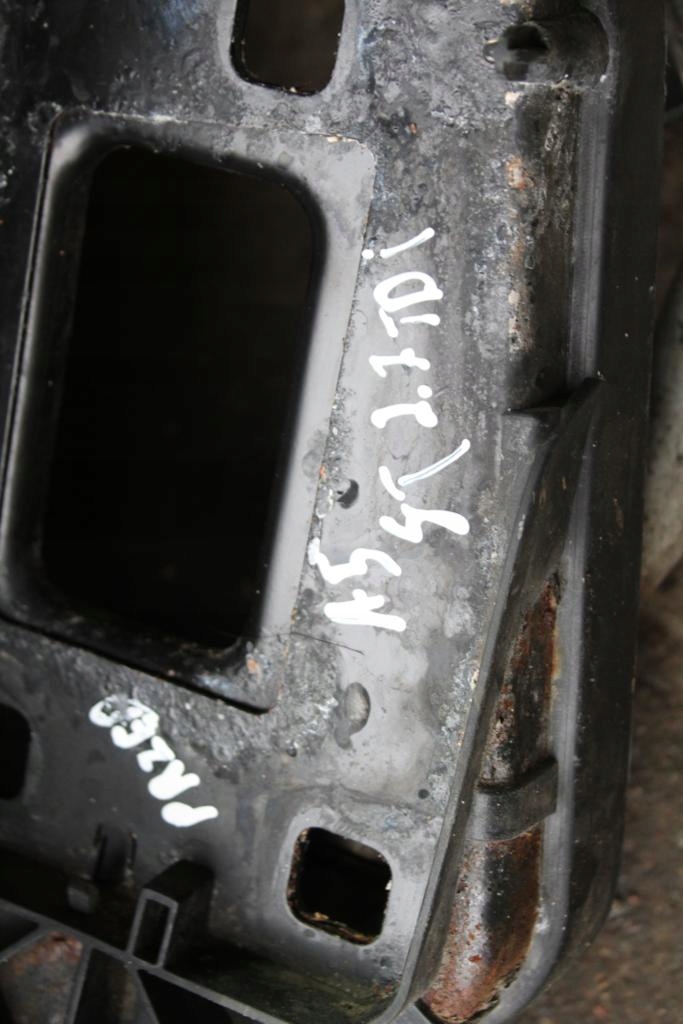 Радіатор вентилятори інтеркулер ремінь передній audi a5 8t 2.7 tdi Київ