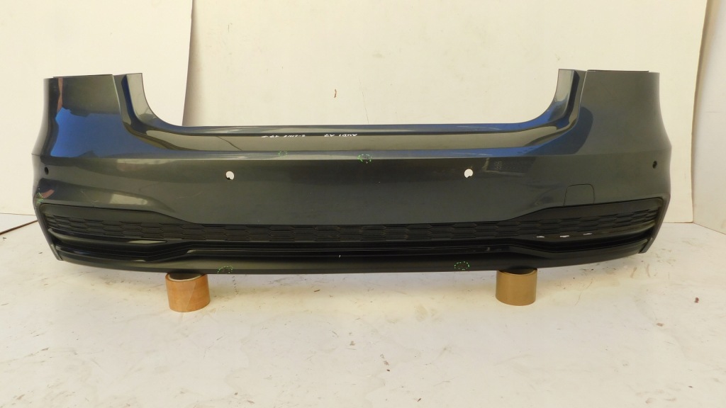 Купити Бампер задня audi a7 s-line 6pdc 17- org