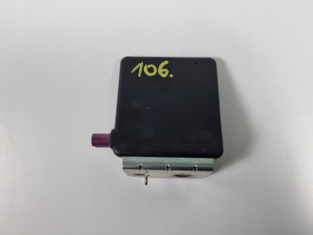 фото №3, Mg marvel r 2021- модуль антени gps 10862941