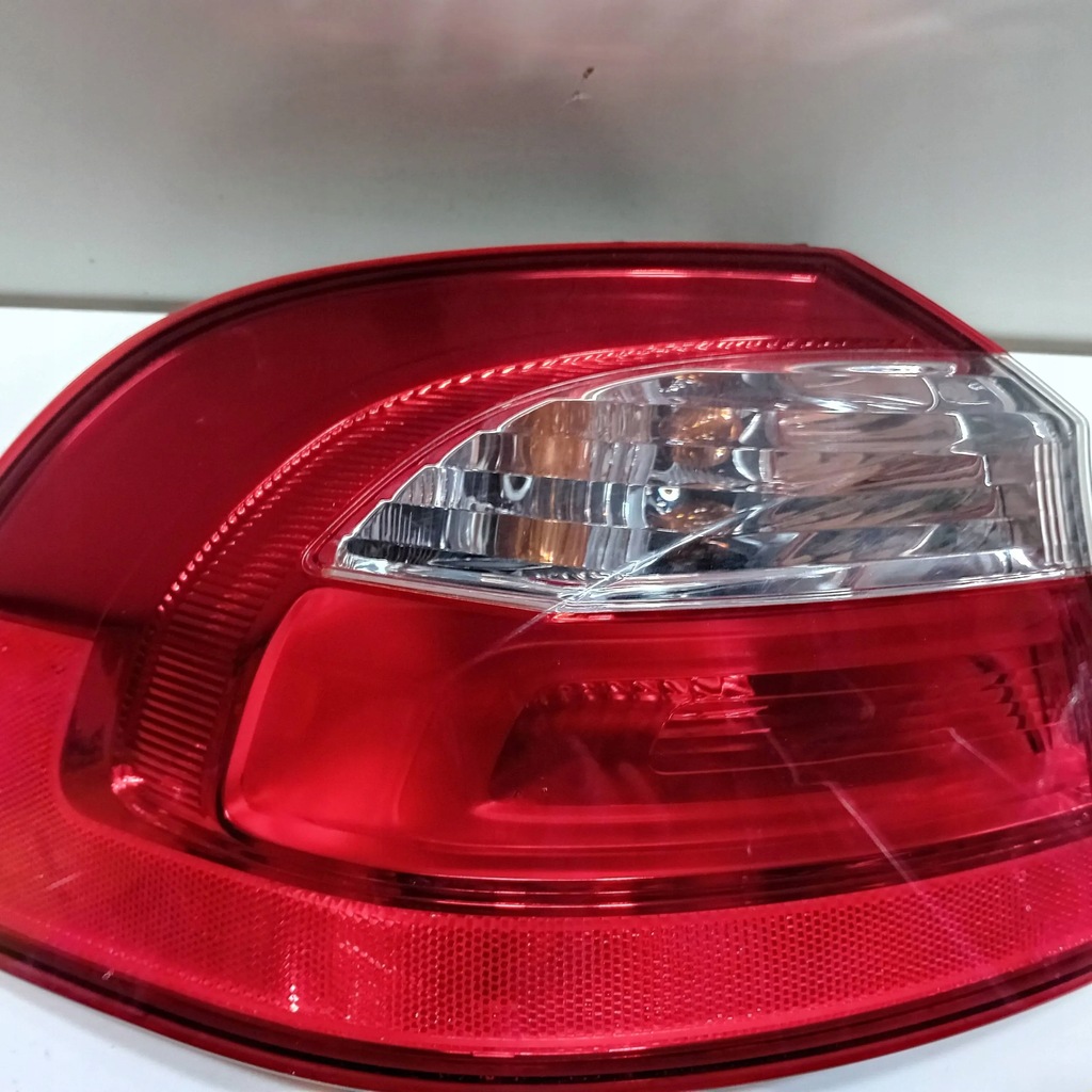 фото №1, Kia rio 2013 po правая лампы задние