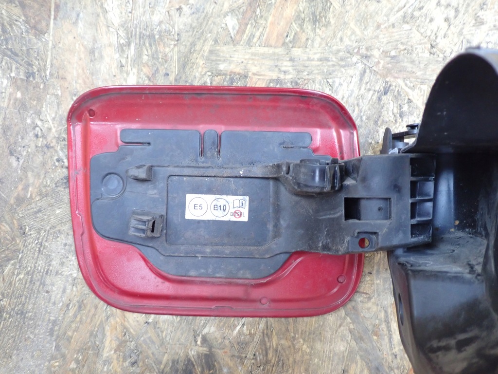 фото №7, Крышка заливной топлива lexus is iii 200t 300 po lift 18 europa 3r1 77305-53010