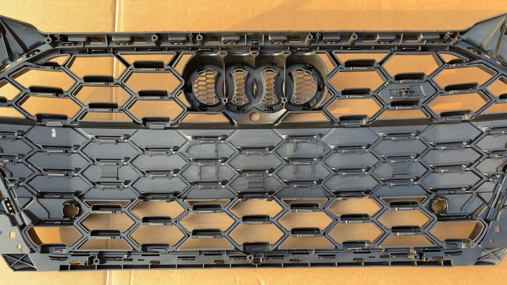 фото №9, Решётка радиатора audi s4 b9 lift 8w0