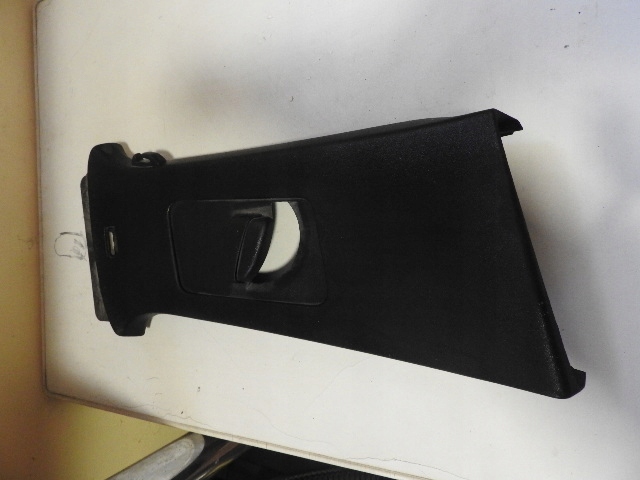 Купить Защита стойка правого vw tiguan r-line 5n0867244b