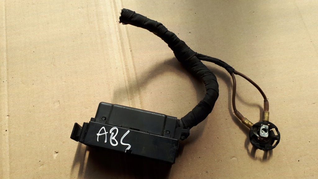 фото №1, S7 4g a7 штекер насоса тормозной s6 a6 c7