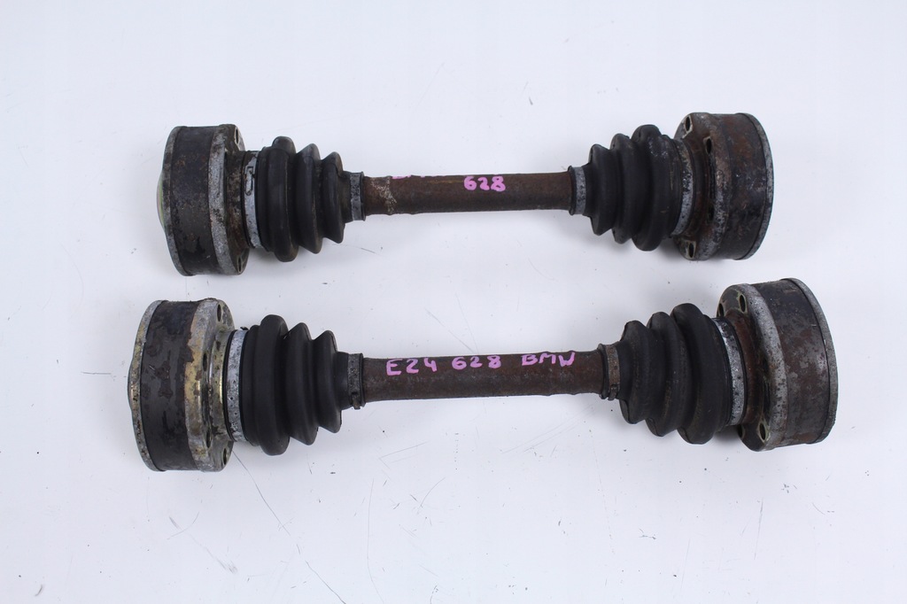 фото №7, Приводной вал правая левая bmw 6 e24 628