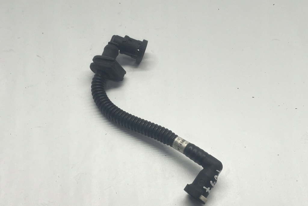 фото №12, Шланг вакуумний bmw 4 gran coupe f36 7602057 3.0l дизель 230kw 2015