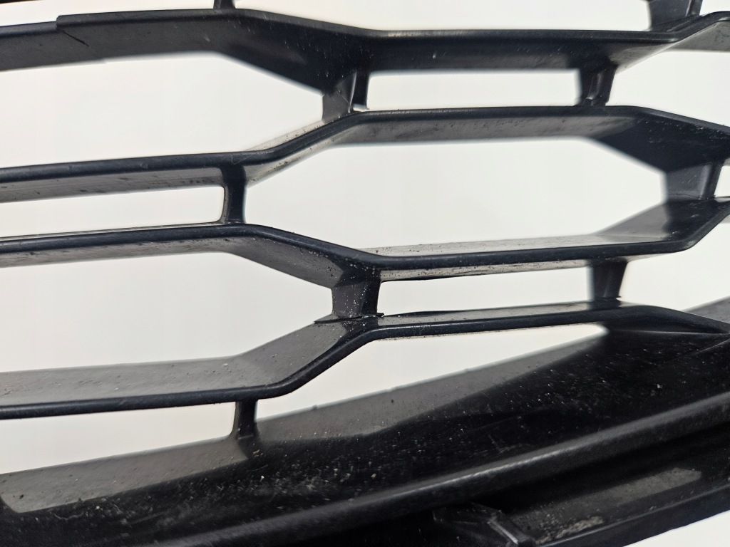 Bmw 7 g11 рестайлинг  m набор 2018 - 2022 решётка бампера перед правый  pdc 8074002 Цена