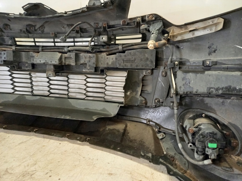 Бампер перед citroen c-crosser омыватель Киев