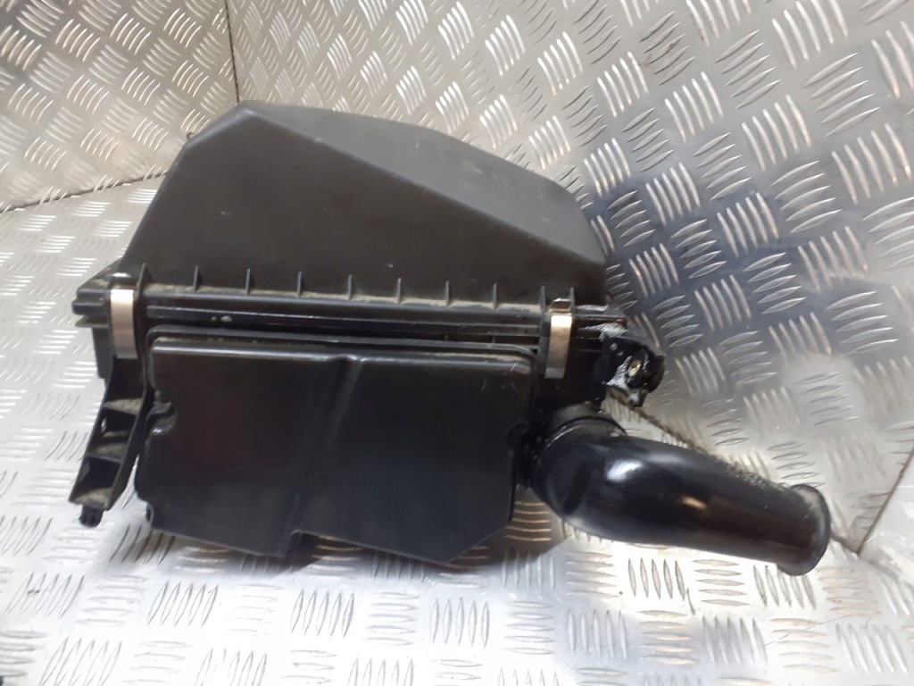 фото №1, Корпус фільтра повітря volvo v40 1.8