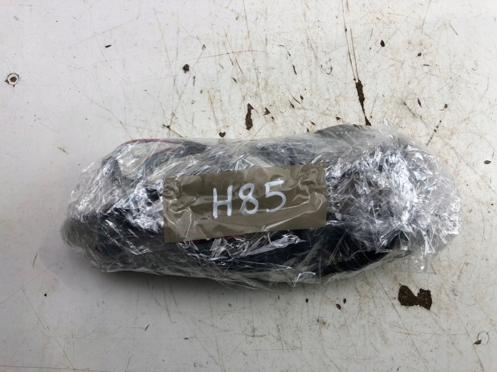 фото №4, Toyota avensis t27 джгут двері правий перед