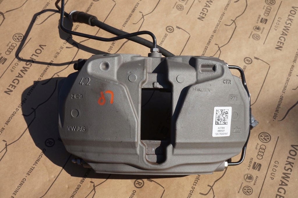 фото №1, Суппорт левый перед audi a6 c8 4k 8w05df