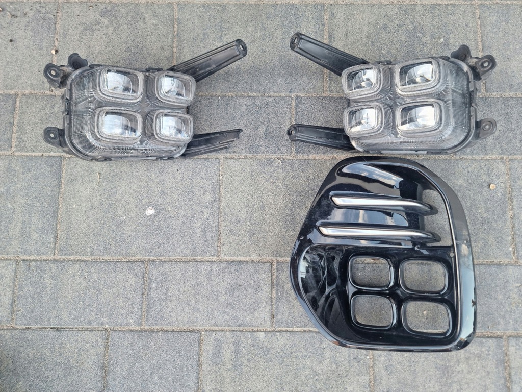 фото №1, Kia sportage 4 iv противотуманная фара правый