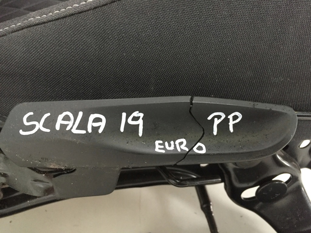 фото №8, Skoda scala правый сиденье пассажира версия dynamic