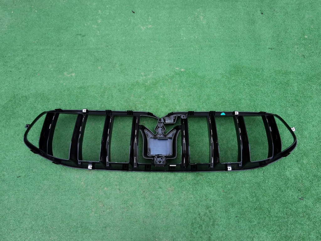 фото №11, Решётка радиатора решётка радиатора радиатора maserati grecale 670170829 камера