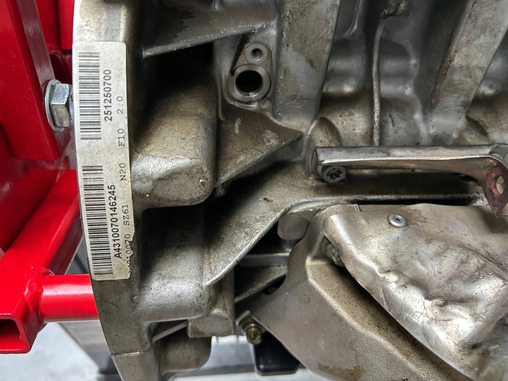 Купить Двигатель голый стойку n20b20a bmw 5 f10 n20 2012 122 tys. mil