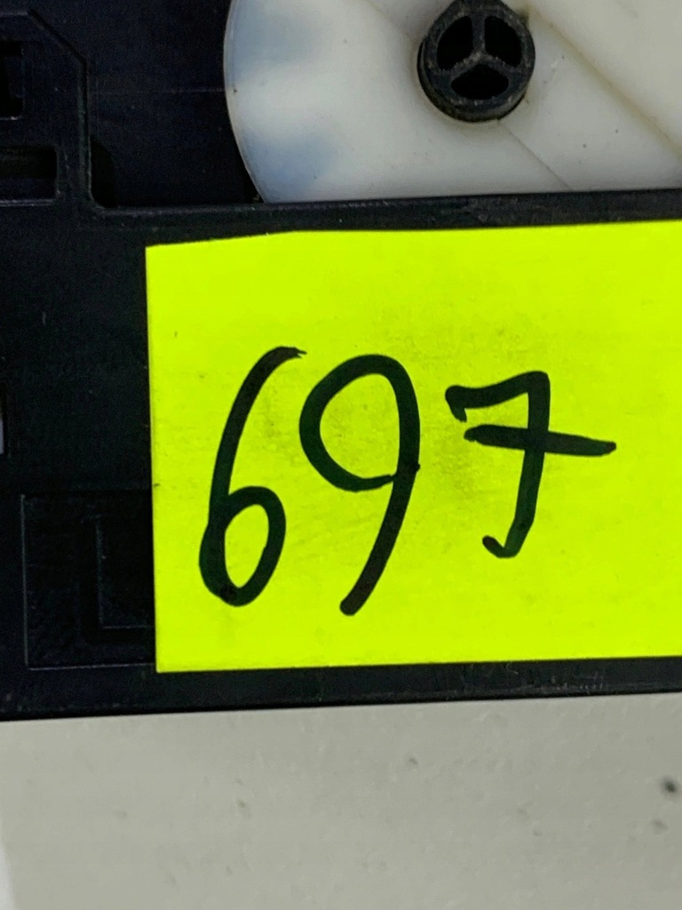 фото №6, Штекер колодка модуля напряжения mazda 3